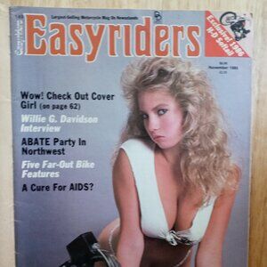 EASYRIDERS MAGAZINE NOVEMBER 1985 TRACI LORDS COVER